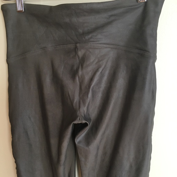 Spanx Faux Leather Motto Leggings - Picture 6 of 8